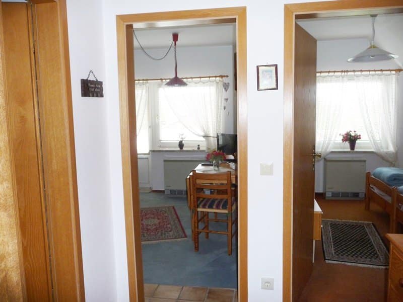 Apartment 1 Flur