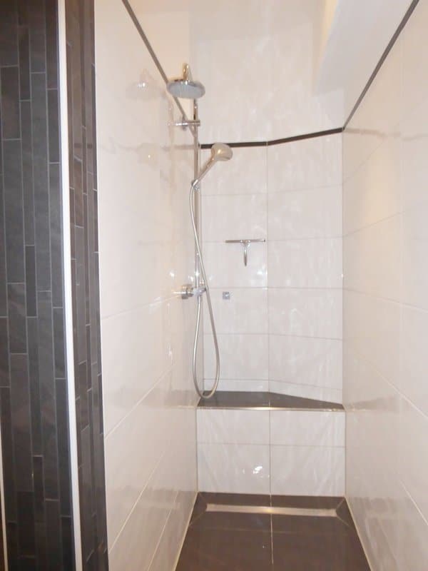 Dusche