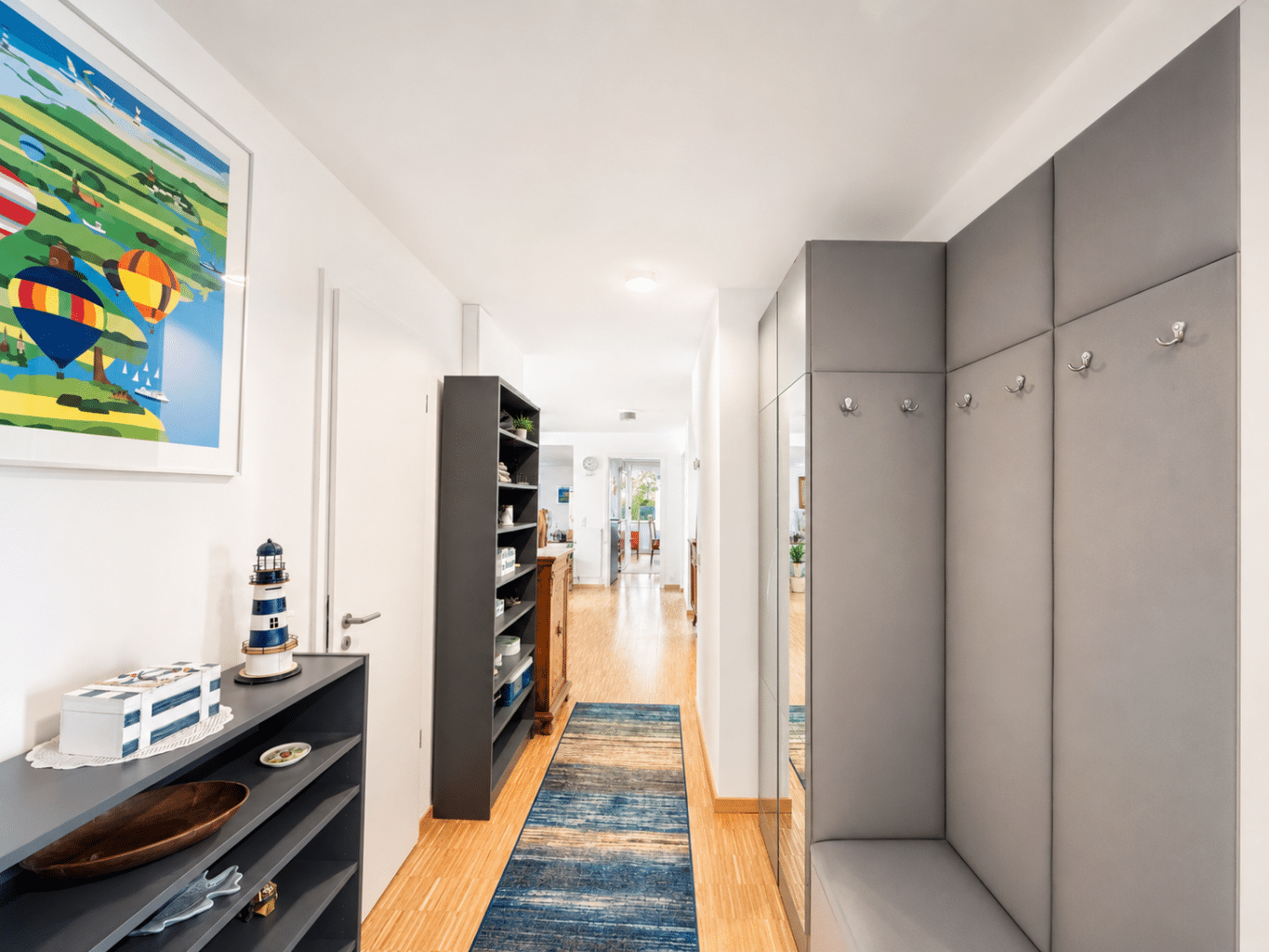 Flurbereich mit Garderobe