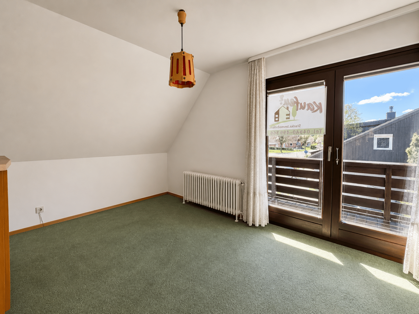 Zimmer 1 mit direktem Loggiazugang