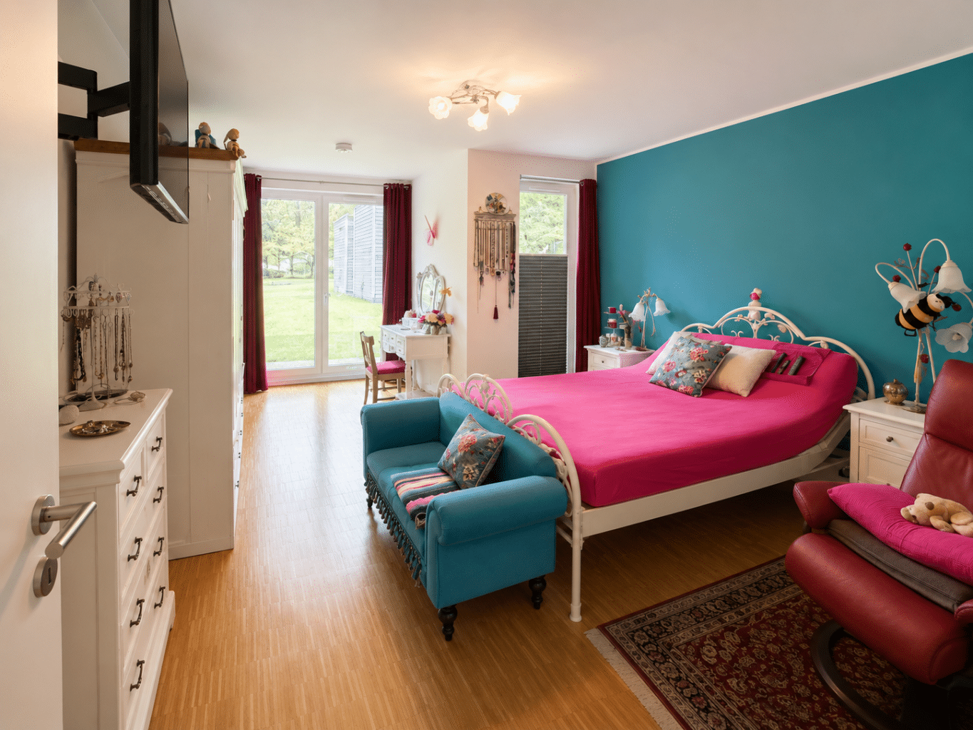 Zimmer 3 mit Gartenausrichtung