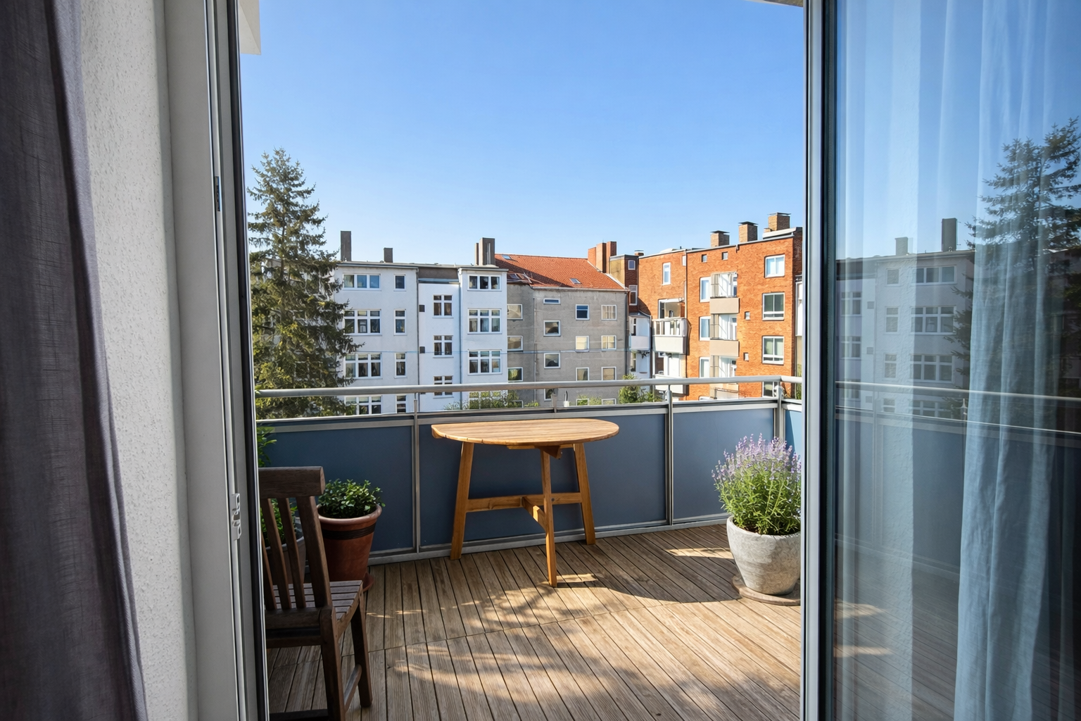 Balkonblick aus Zimmer 3 Balkonblick aus Zimmer 3